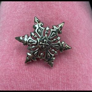 Silver Snowflake Pendant or Pin